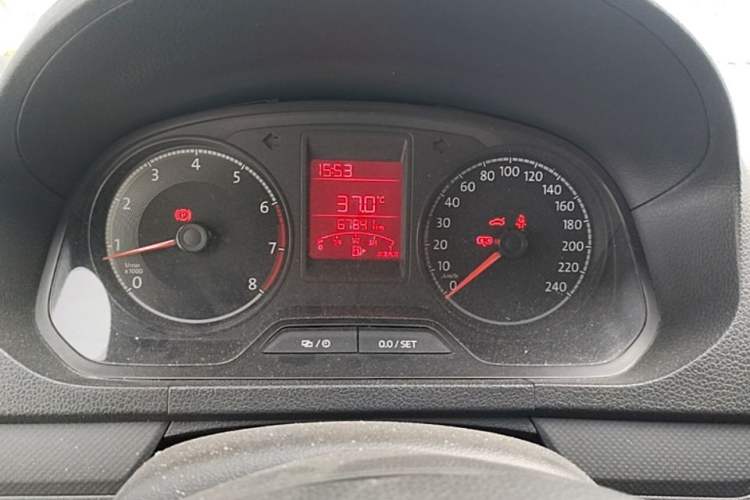 Used Volkswagen Jetta 2017 1.4L Manual Fashion Edition Instrument Cluster
