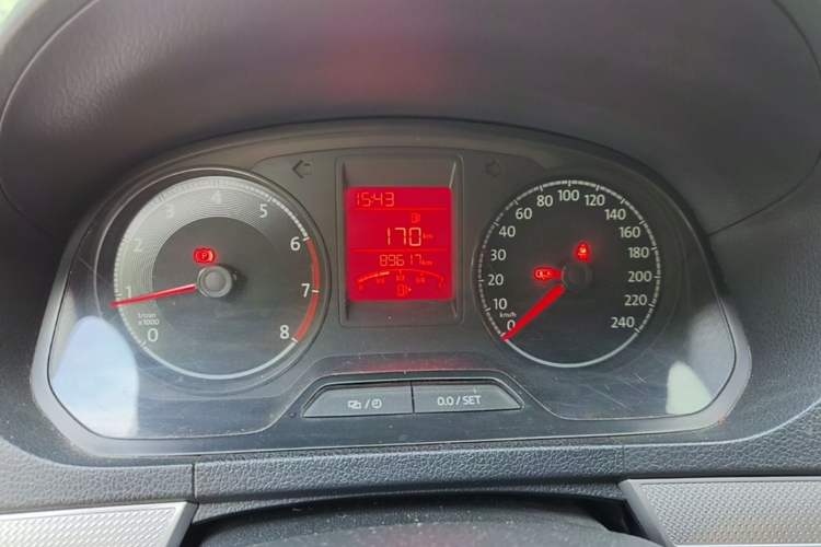 Used Volkswagen Jetta 2017 1.5L Manual Comfort Model Instrument Cluster