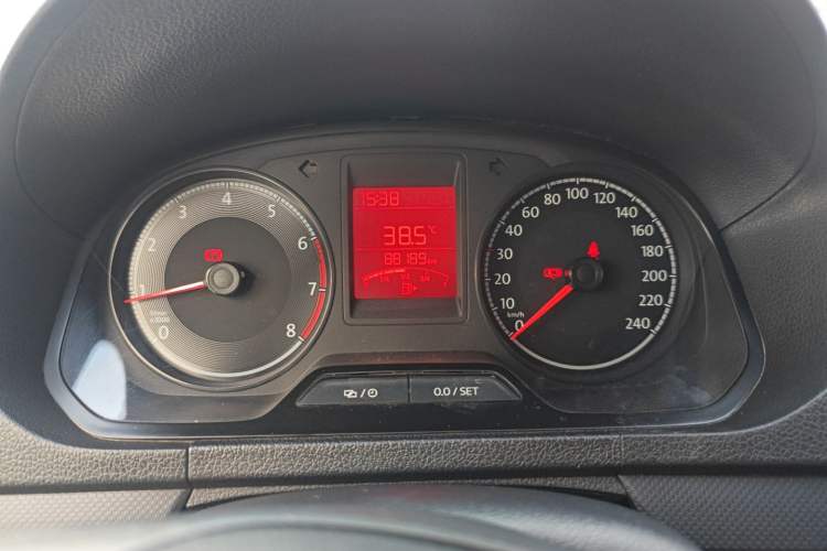 Used Volkswagen Jetta 2017 1.5L Manual Fashion Edition Instrument Cluster