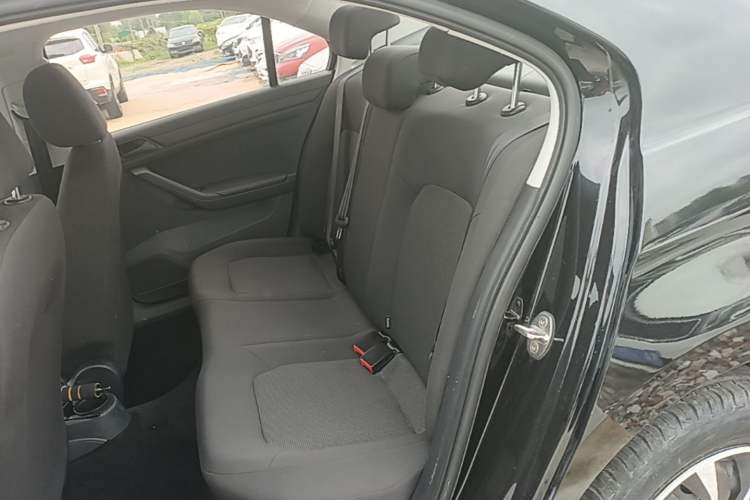 Used Volkswagen Jetta 2017 1.4L Manual Fashion Edition Left Rear Seat