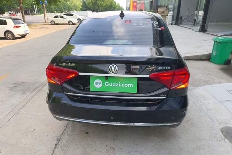 Used Volkswagen Jetta 2017 1.5L Manual Comfort Model Rear