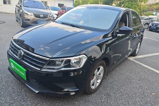 Used Volkswagen Jetta 2017 1.5L Manual Fashion Edition