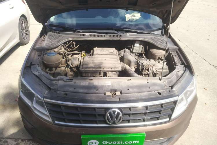 Used Volkswagen Jetta 2017 1.5L Manual Fashion Edition Engine Bay