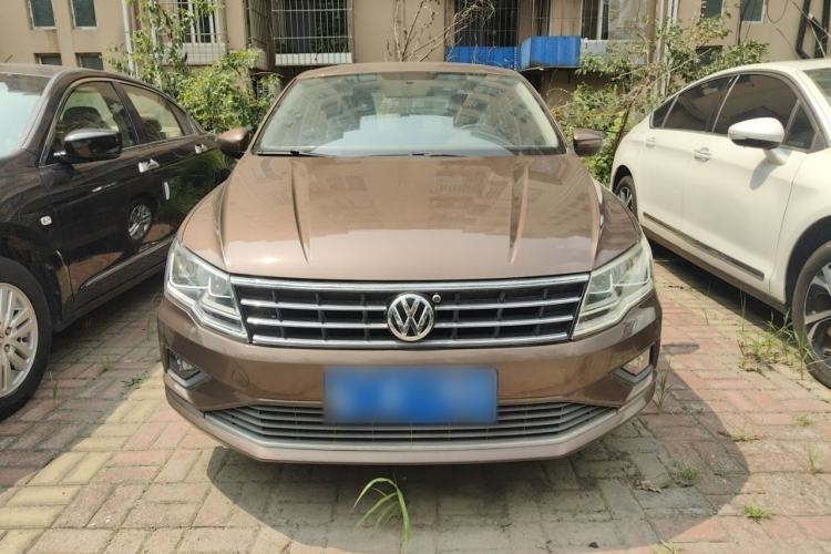 Used Volkswagen Jetta 2017 1.5L Automatic Comfort Model Exterior 1