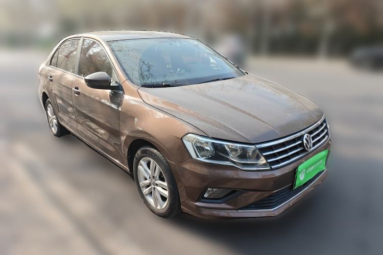 Used Volkswagen Jetta 2017 1.5L Manual Comfort Model Exterior 2