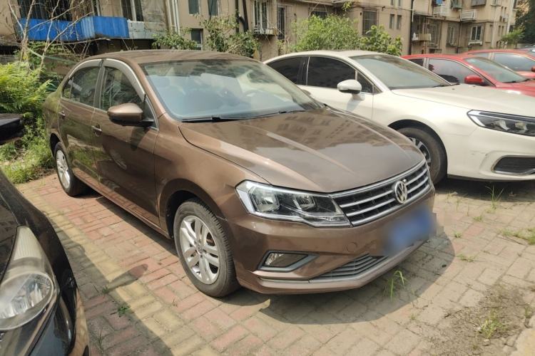 Used Volkswagen Jetta 2017 1.5L Automatic Comfort Model Exterior 2