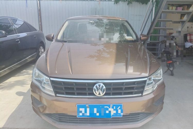 Used Volkswagen Jetta 2017 1.4L Manual Fashion Edition Front