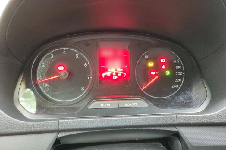 Used Volkswagen Jetta 2017 1.5L Automatic Fashion Model Instrument Cluster