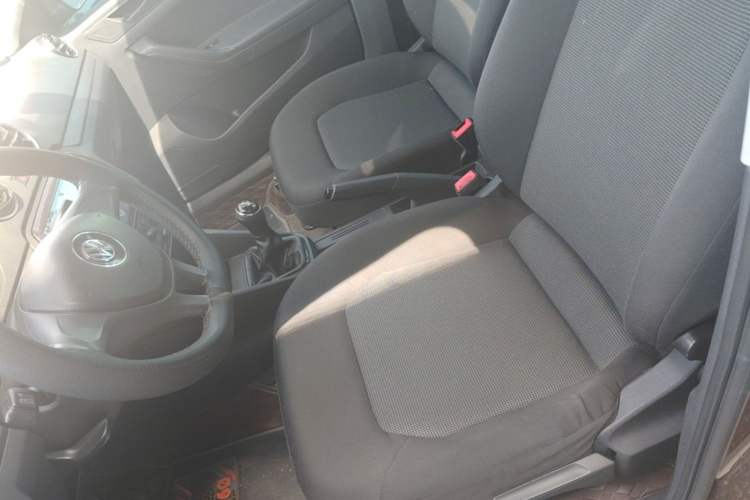 Used Volkswagen Jetta 2017 1.4L Manual Fashion Edition Left Front Seat