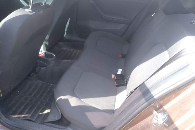 Used Volkswagen Jetta 2017 1.5L Manual Fashion Edition Left Rear Seat