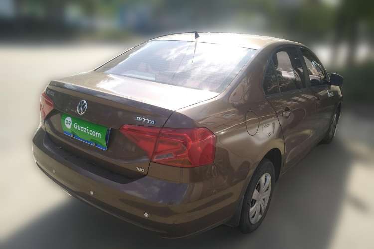 Used Volkswagen Jetta 2017 1.5L Manual Fashion Edition Rear Right 45 Deg