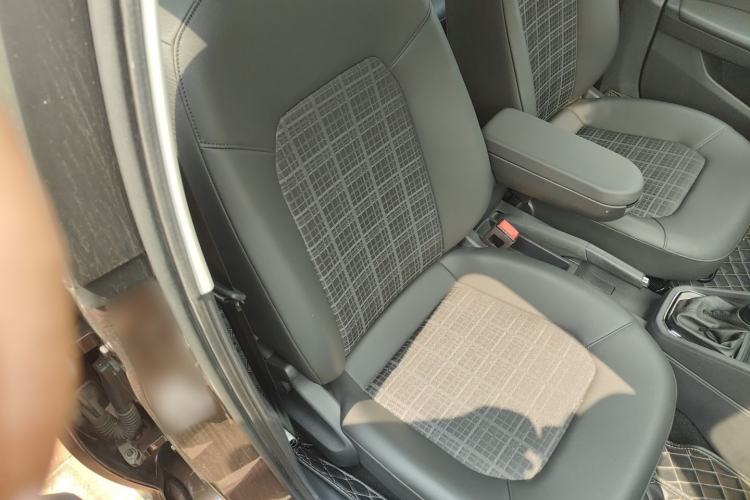 Used Volkswagen Jetta 2017 1.5L Automatic Comfort Model Right Front Seat