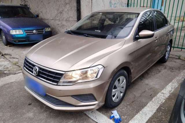 Ojetý Volkswagen Jetta 2017 1.4L Manual Fashion Edition