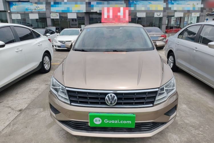 Used Volkswagen Jetta 2017 1.5L Automatic Fashion Model Front
