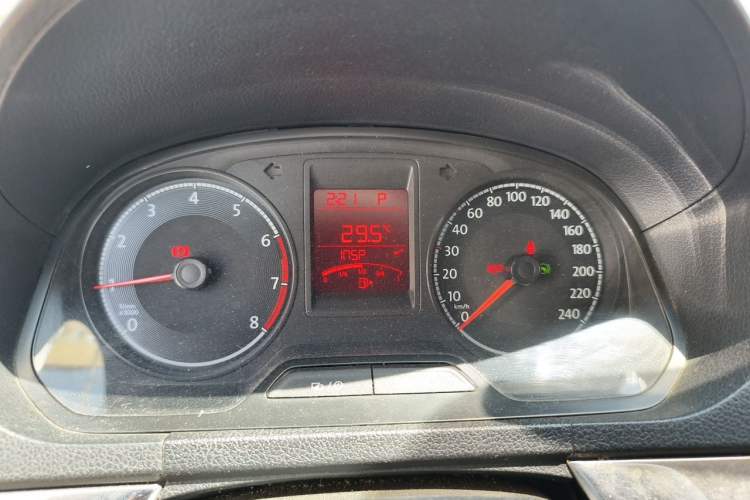 Used Volkswagen Jetta 2017 1.5L Automatic Fashion Model Instrument Cluster