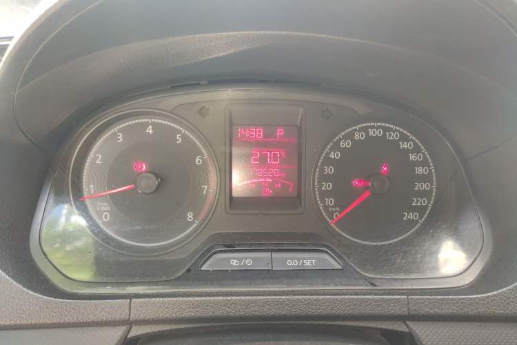 Used Volkswagen Jetta 2017 1.5L Automatic Fashion Model Instrument Cluster