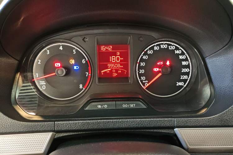 Used Volkswagen Jetta 2017 1.4L Manual Comfort Model Instrument Cluster