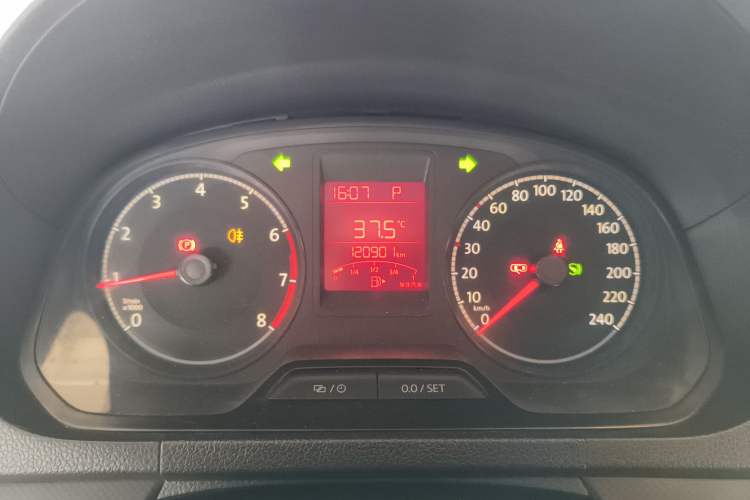 Used Volkswagen Jetta 2017 1.5L Automatic Fashion Model Instrument Cluster