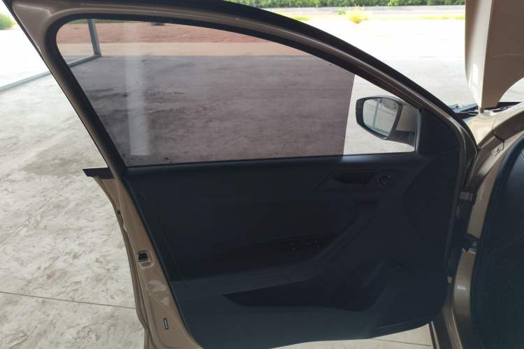 Used Volkswagen Jetta 2017 1.5L Automatic Fashion Model Left Front Door Interior