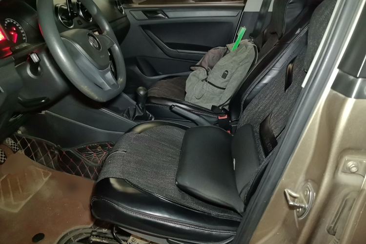 Used Volkswagen Jetta 2017 1.5L Manual Fashion Edition Left Front Seat