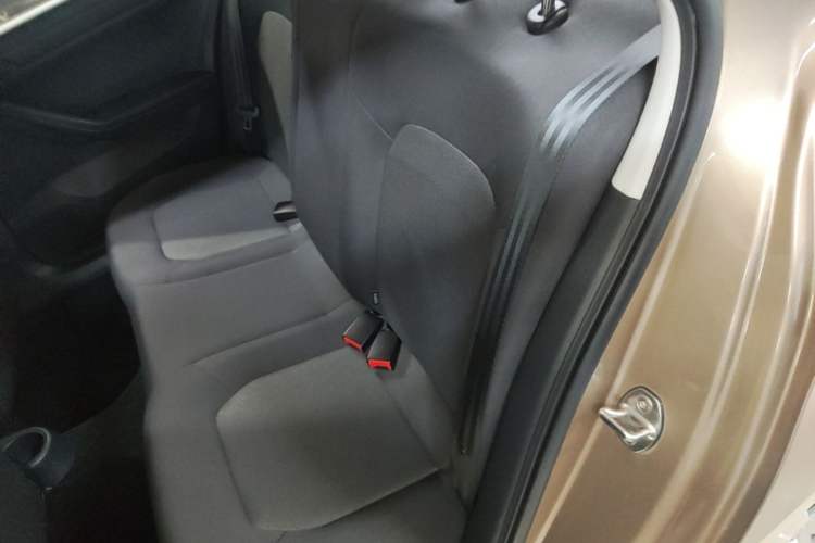 Used Volkswagen Jetta 2017 1.5L Automatic Fashion Model Left Rear Seat