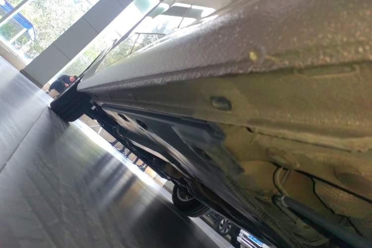 Used Volkswagen Jetta 2017 1.5L Automatic Comfort Model Left Side Sill