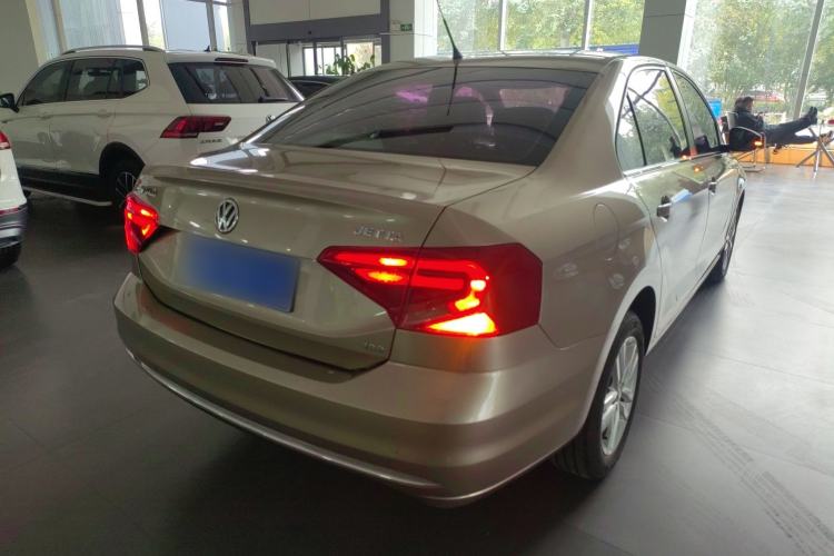 Used Volkswagen Jetta 2017 1.5L Automatic Comfort Model Rear Right 45 Deg