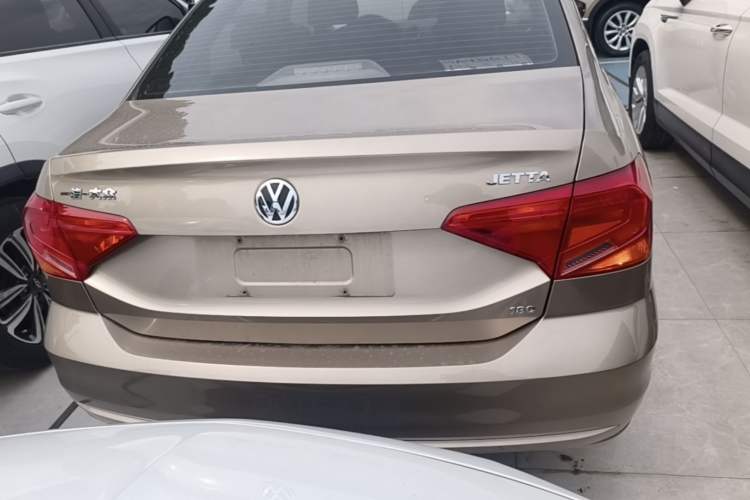 Used Volkswagen Jetta 2017 1.5L Manual Fashion Edition Rear