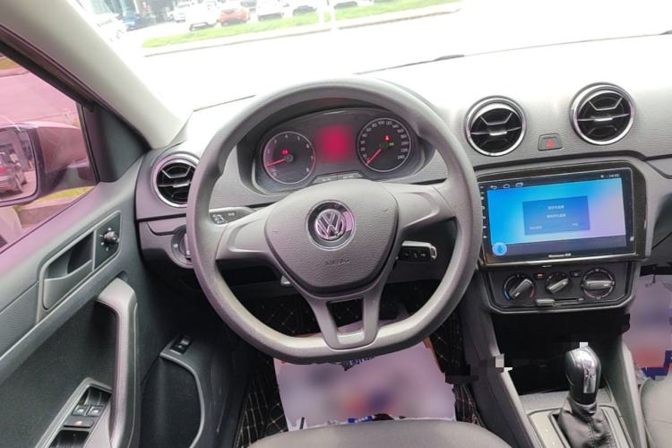 Used Volkswagen Jetta 2017 1.5L Automatic Fashion Model Steering Wheel