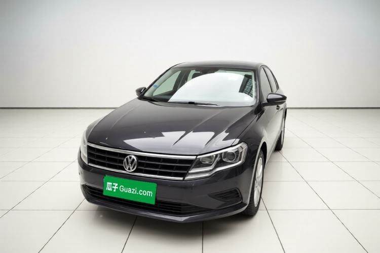 Used Volkswagen Jetta 2017 1.5L Manual Fashion Edition Guazi used car, China used car export, Used car for sale, Used  cars, Cheapest cars for sale