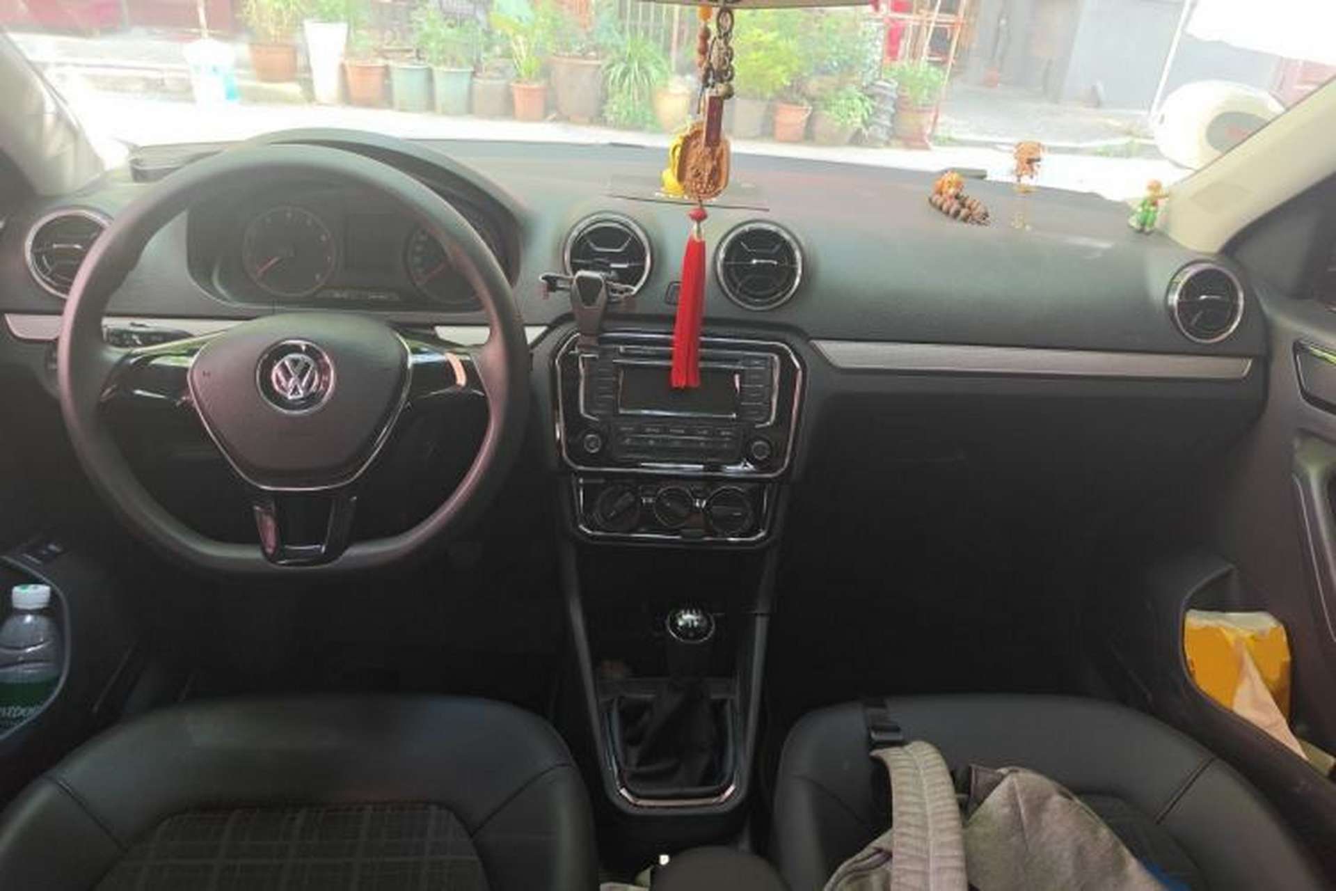 Used Volkswagen Jetta 2017 1.5L Manual Comfort Model Center Console