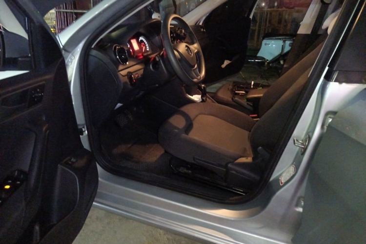 Used Volkswagen Jetta 2017 1.5L Automatic Fashion Model Driver Seat