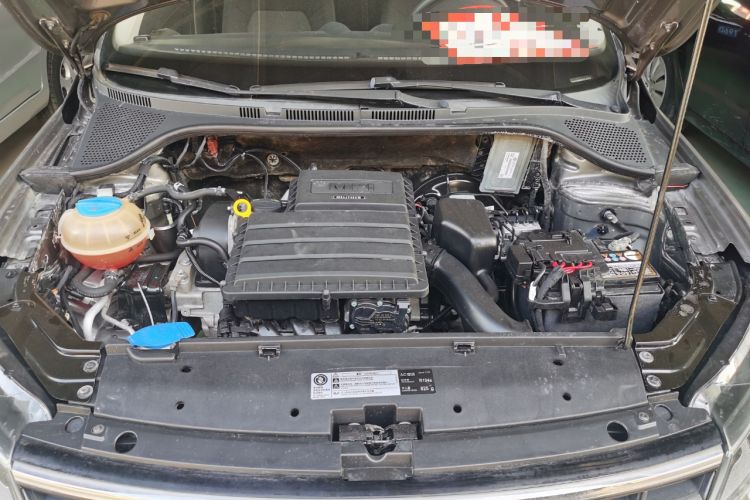 Used Volkswagen Jetta 2017 1.4L Manual Fashion Edition Engine Bay