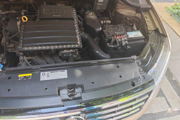 Used Volkswagen Jetta 2017 1.5L Manual Comfort Model Engine Bay Left