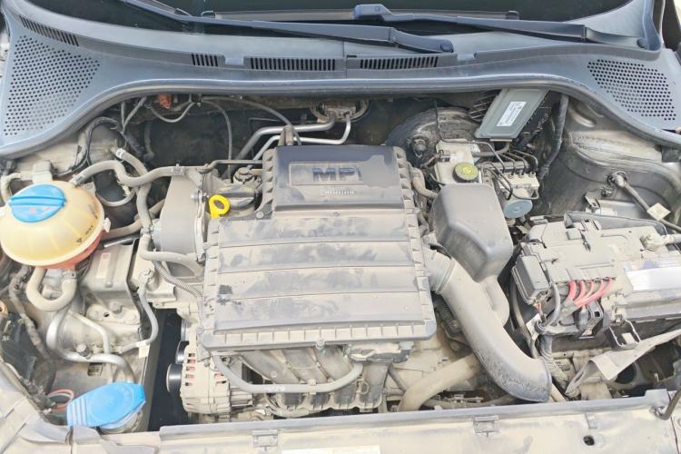 Used Volkswagen Jetta 2017 1.4L Manual Fashion Edition Engine Bay