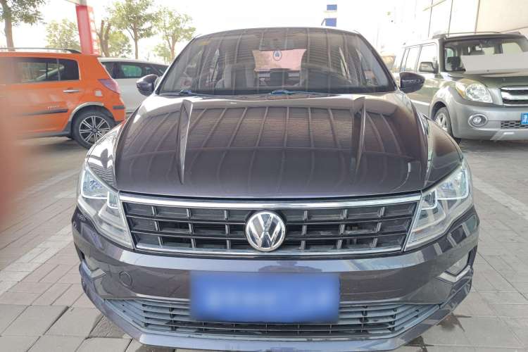 Used Volkswagen Jetta 2017 1.5L Automatic Fashion Model Front