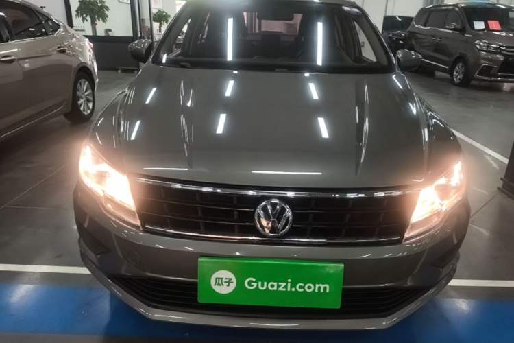 Used Volkswagen Jetta 2017 1.5L Automatic Fashion Model Front