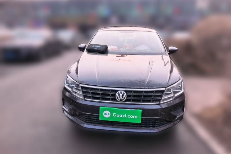 Used Volkswagen Jetta 2017 1.5L Manual Fashion Edition Front