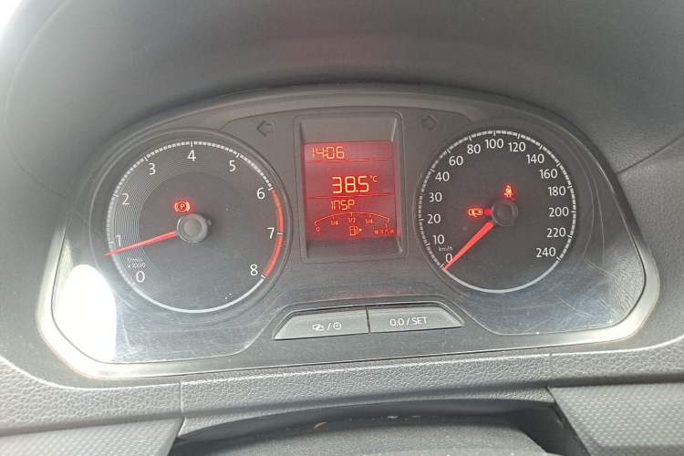 Used Volkswagen Jetta 2017 1.5L Manual Fashion Edition Instrument Cluster