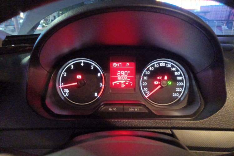 Used Volkswagen Jetta 2017 1.5L Automatic Fashion Model Instrument Cluster