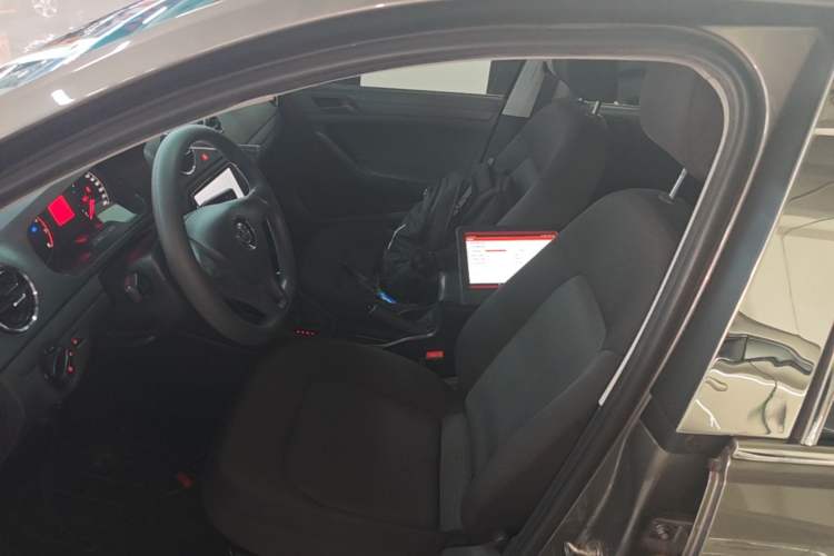 Used Volkswagen Jetta 2017 1.5L Automatic Fashion Model Left Front Seat