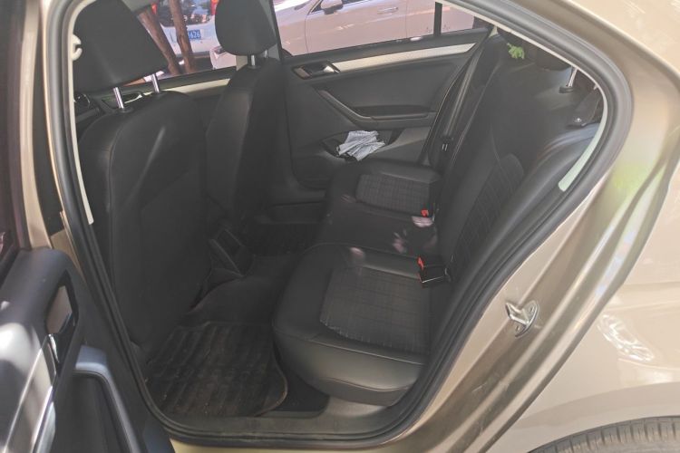 Used Volkswagen Jetta 2017 1.5L Manual Comfort Model Left Rear Seat