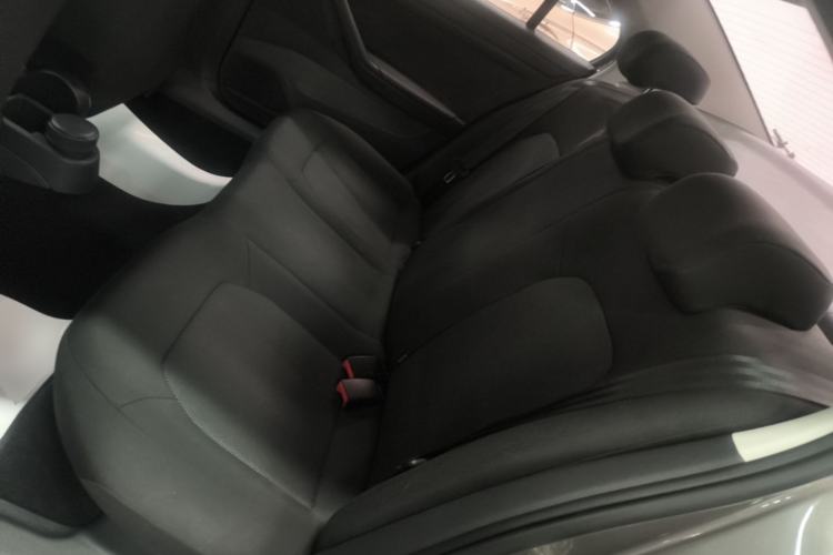 Used Volkswagen Jetta 2017 1.5L Automatic Fashion Model Left Rear Seat