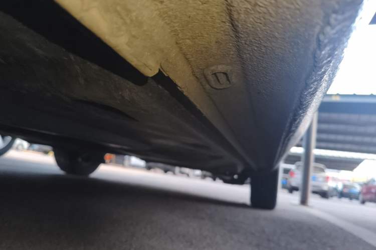 Used Volkswagen Jetta 2017 1.4L Manual Fashion Edition Left Side Sill