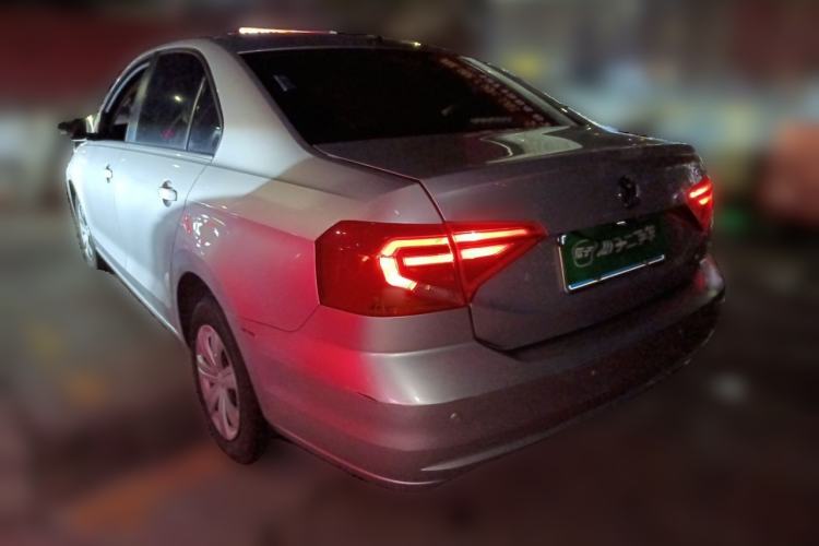 Used Volkswagen Jetta 2017 1.5L Automatic Fashion Model Rear Left 45 Deg