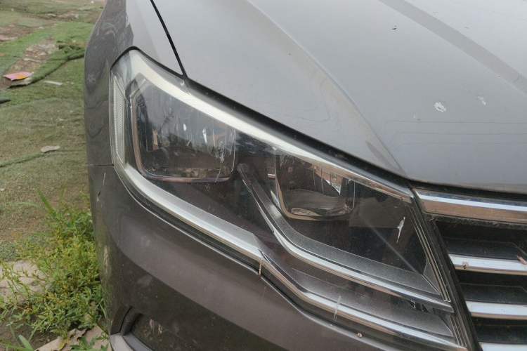 Used Volkswagen Jetta 2017 1.5L Automatic Comfort Model Right Front Headlight