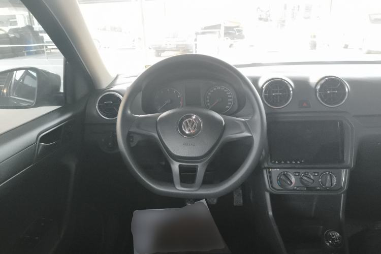 Used Volkswagen Jetta 2017 1.4L Manual Fashion Edition Steering Wheel
