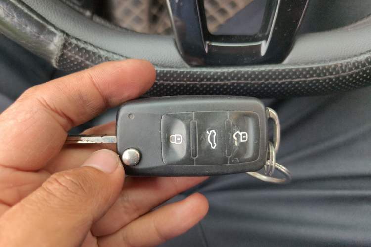 Used Volkswagen Jetta 2017 1.5L Automatic Comfort Model Vehicle Key
