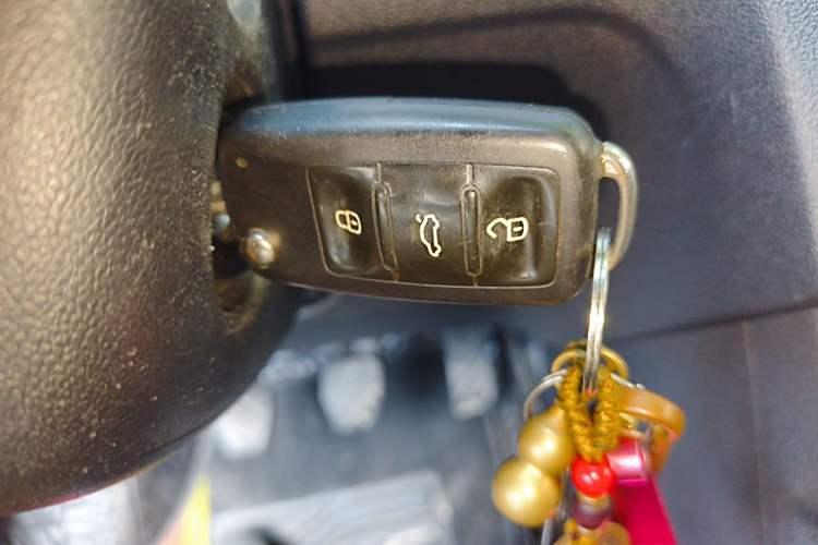 Used Volkswagen Jetta 2017 1.5L Manual Fashion Edition Vehicle Key