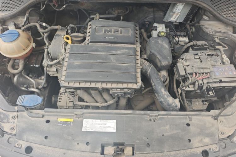Used Volkswagen Jetta 2017 1.5L Automatic Fashion Model Engine Bay